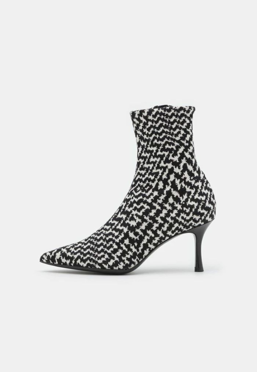 Shoe * | Rag & Bone Brea Boot Classic Ankle Boots Black/White